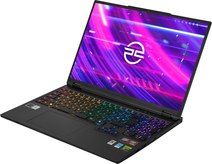 PCSpecialist Recoil 16 AMD 5070 Ti rechterkant