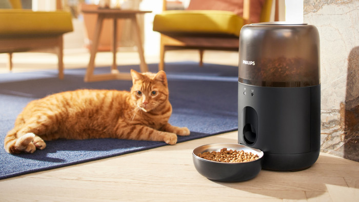 Philips Smart Feeder PAW3300/02 product in gebruik