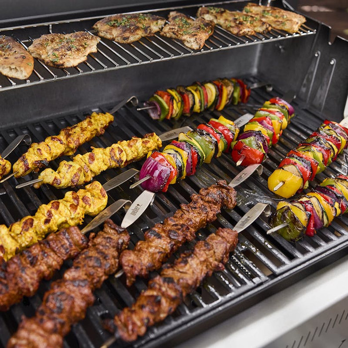 Weber Genesis E-315W product in use