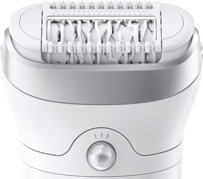 Braun Silk-épil 7 7-011 Zilver detail