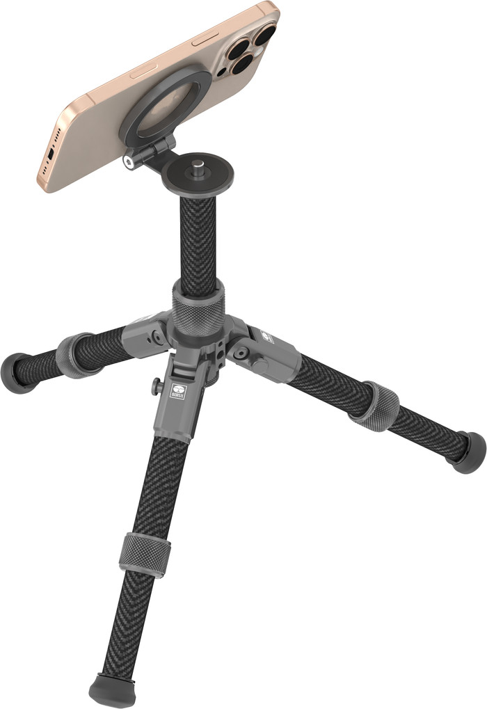 Sirui 3TM Magnetic Snap-on Smartphone Tripod product in gebruik