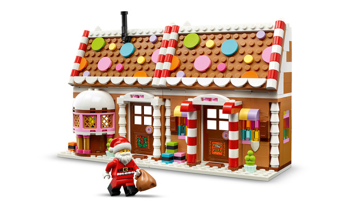 LEGO Winters Peperkoekhuisje 40809 product in gebruik