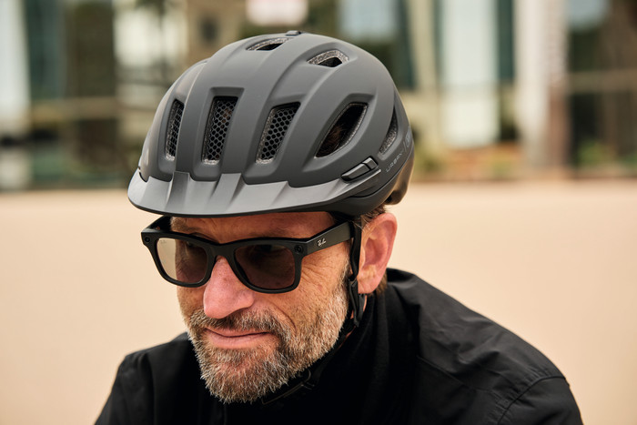 ABUS URBAN-I 4.0 ACE Zwart XL product in gebruik