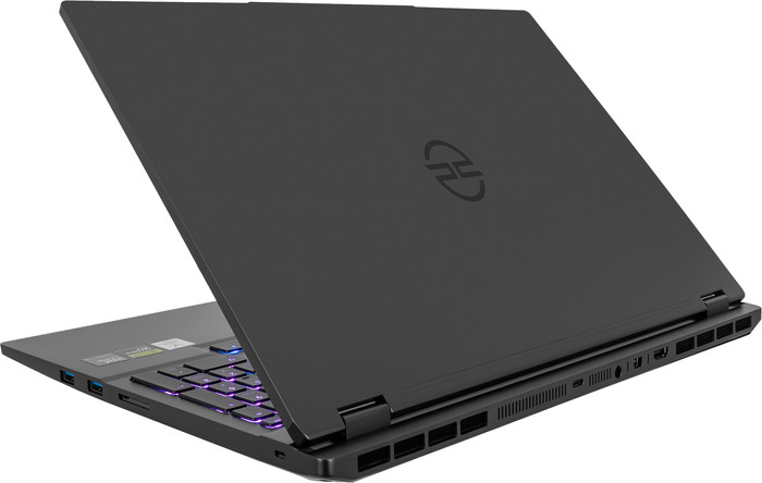 PCSpecialist Ionico 16 5070 achterkant