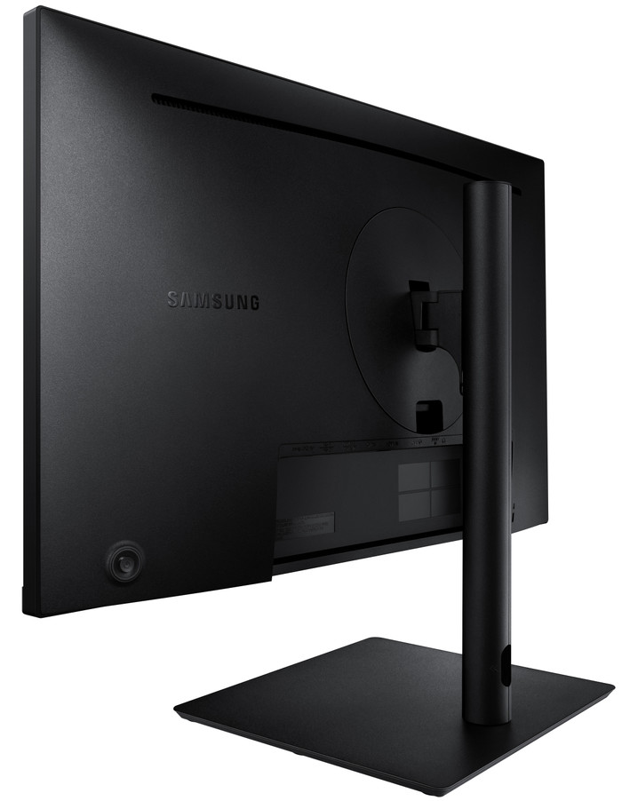 Samsung LS27R650 StarTech usb-A dock + Logitech wireless toetsenbord en muis QWERTY
