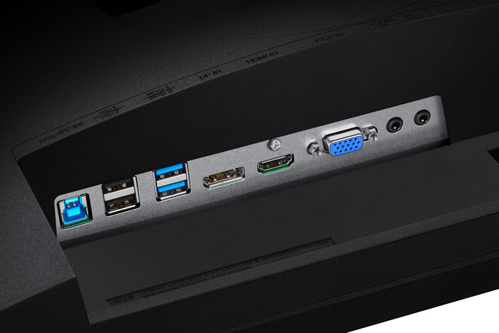 Samsung LS27R650 StarTech usb-A dock + Logitech wireless toetsenbord en muis QWERTY
