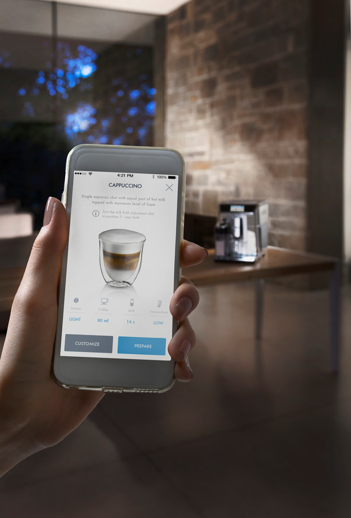 De'Longhi PrimaDonna Elite Experience ECAM 650.85.MS product in gebruik