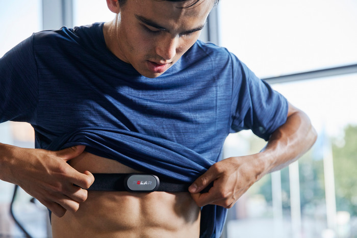 Polar H9 Hartslagmeter Borstband Zwart M-XXL product in gebruik