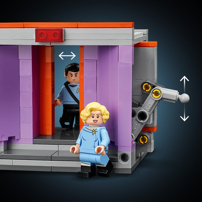 LEGO Icons Star Trek: U.S.S. Enterprise NCC-1701 Brug 11385 detail