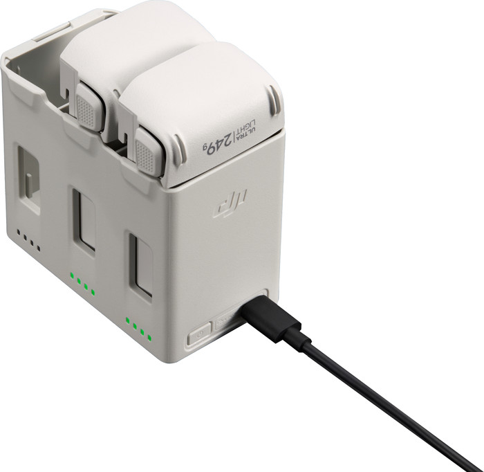 DJI Lito 1 Two-Way Charging Hub product in gebruik