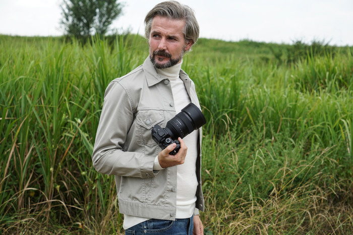 Sony A7 V + FE 85mm f/1.4 GM product in use