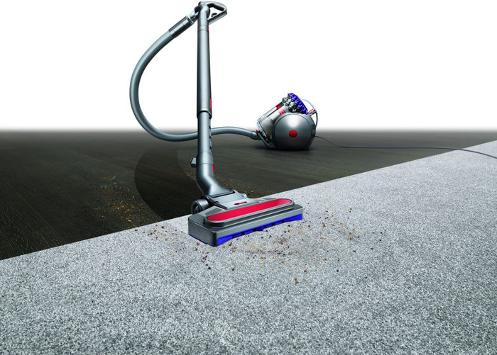 Dyson Big Ball Parquet 2 product in use