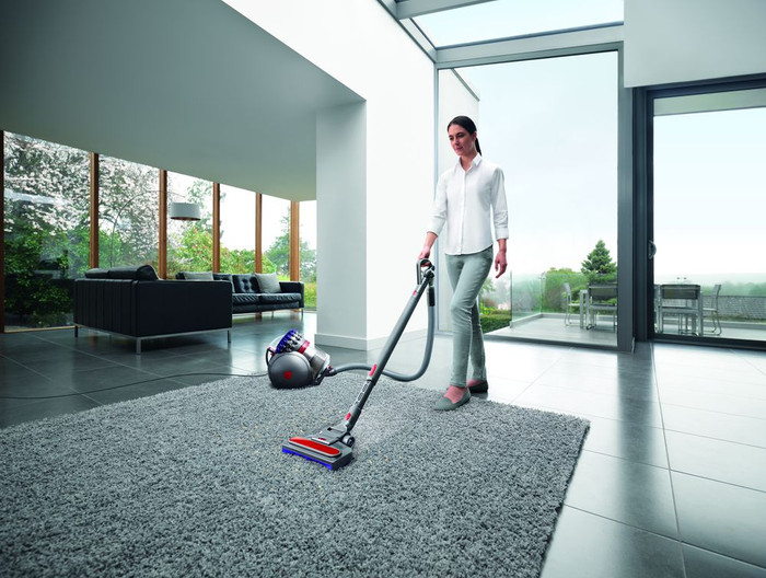 Dyson Big Ball Parquet 2 product in use