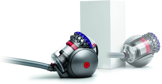 Dyson Big Ball Parquet 2 product in use