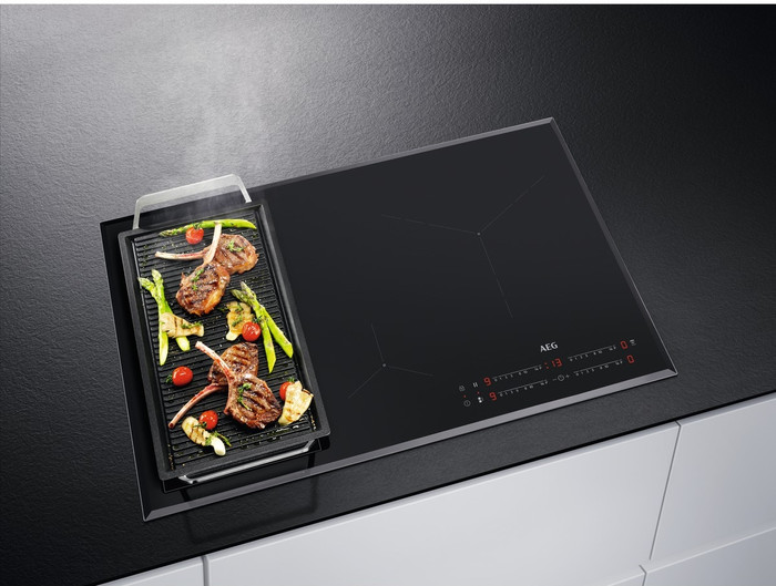 AEG IKE84441FB product in gebruik