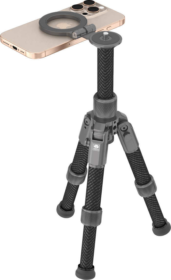 Sirui 3TM Magnetic Snap-on Smartphone Tripod product in gebruik