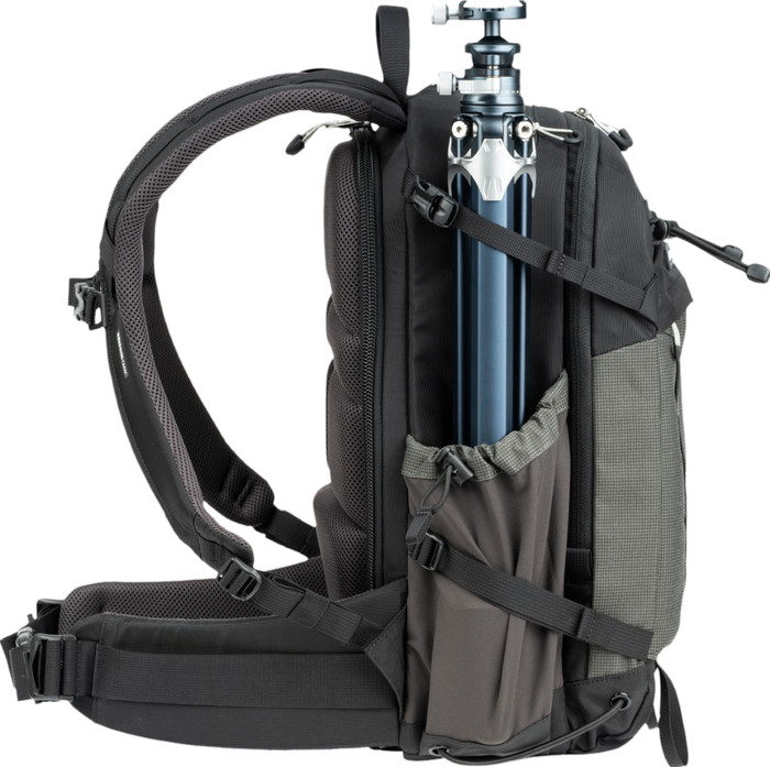 Think Tank BackLight 18L Slate Zwart linkerkant