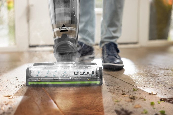 Bissell CrossWave Hydrosteam PET Pro product in gebruik