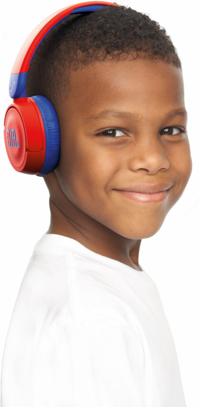 JBL JR310BT Red product in use