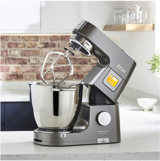 Kenwood Chef Titanium Patissier XL KWL90.004SI product in gebruik