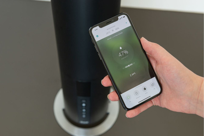 Duux Beam 2 Smart Ultrasone Luchtbevochtiger Zwart product in gebruik