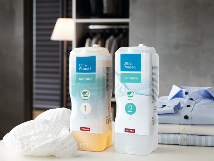 Miele Set UltraPhase Sensitive 1 & 2 (6 bottles) - Half-year Pack product in use
