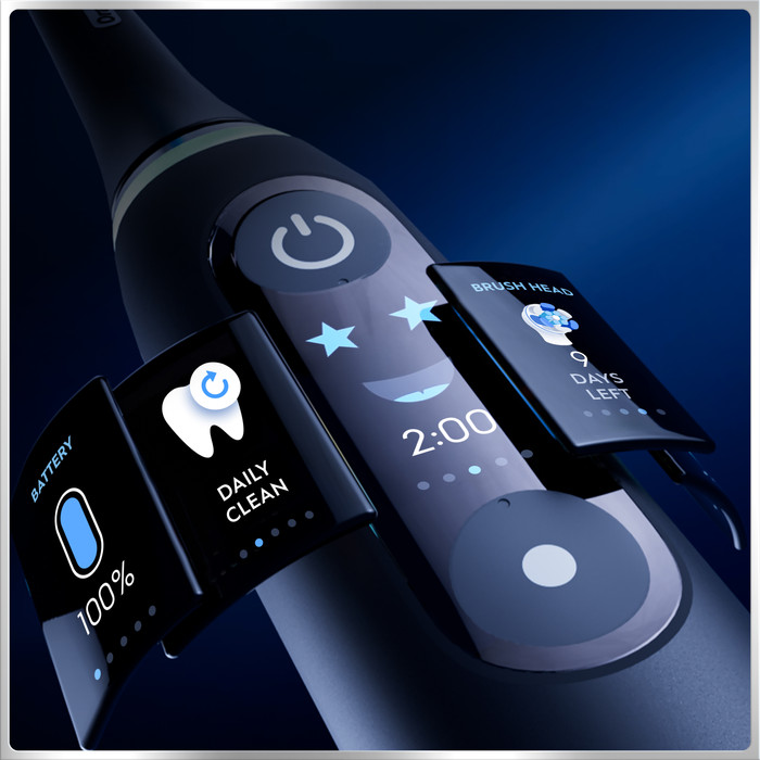 Oral-B iO 6N Zwart + extra iO Gentle Care opzetborstel product in gebruik
