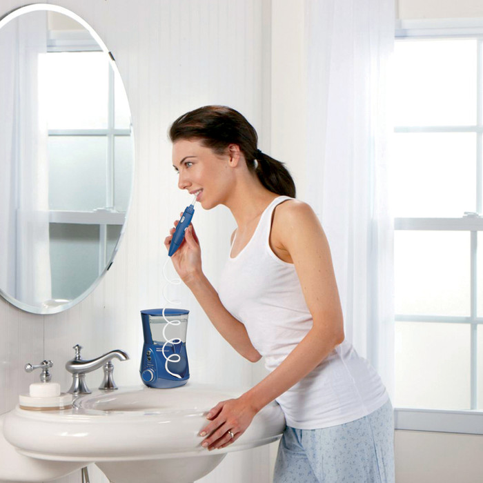Waterpik WP-663 product in use