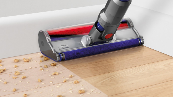 Dyson Fluffy parketborstel product in gebruik