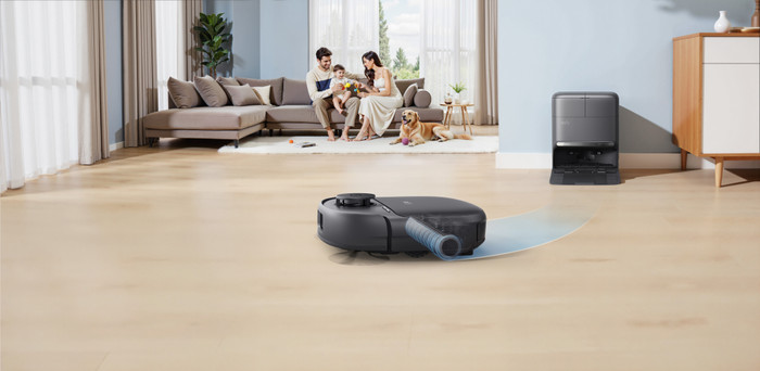 eufy Omni C28 product in use