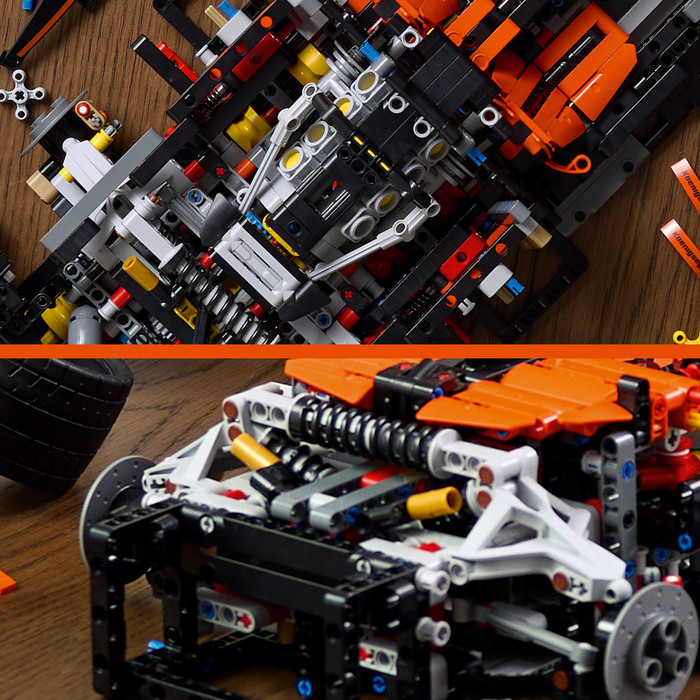 LEGO Technic Koenigsegg Sadair's Spear Megacar 42232 product in gebruik
