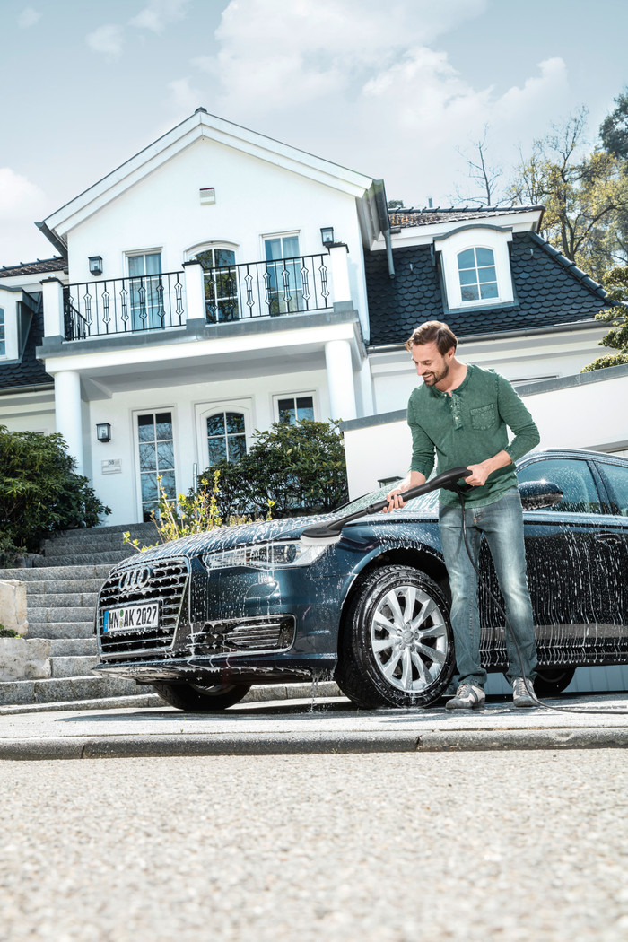 Karcher K3 Power Control Car & Home product in gebruik