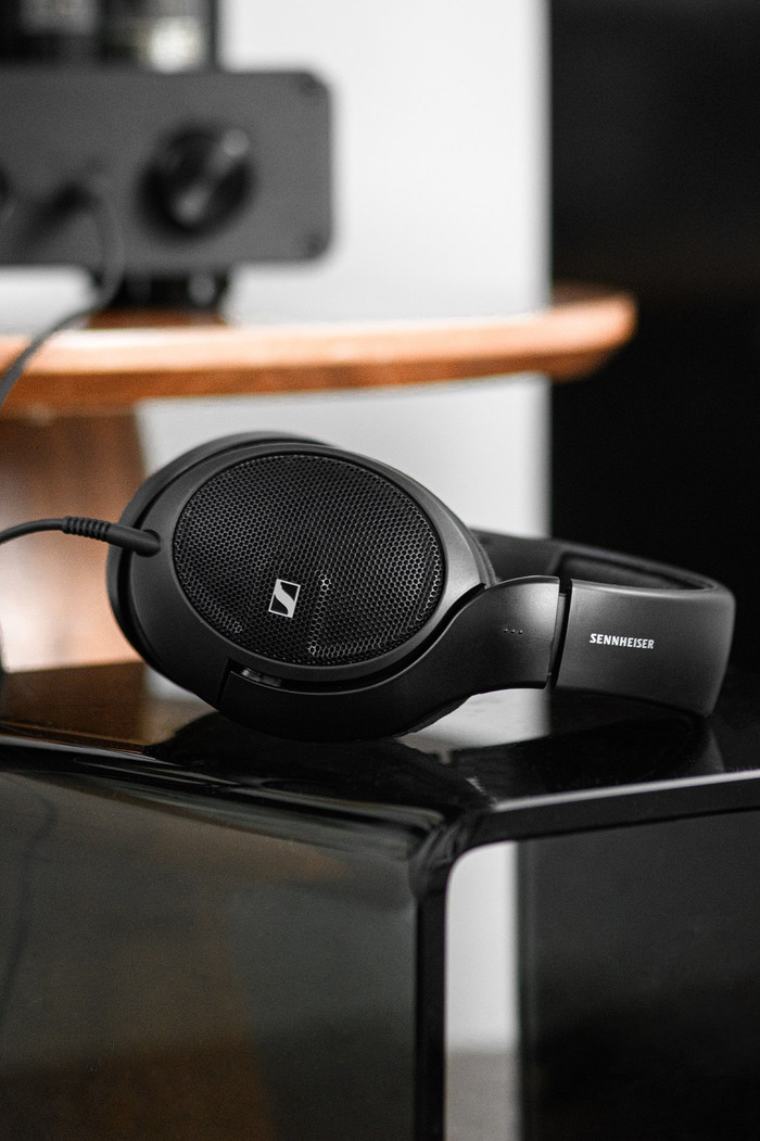 Sennheiser HD 560S product in gebruik