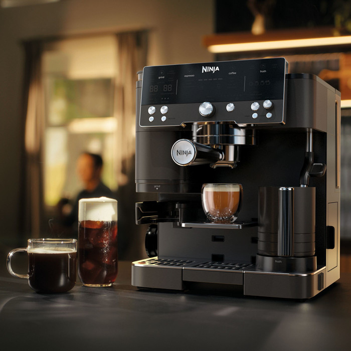 Ninja Luxe Cafe Premier ES601EUBK product in gebruik
