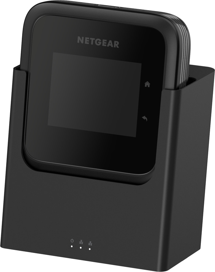 NETGEAR Nighthawk MD200 MiFi Router Mount product in use