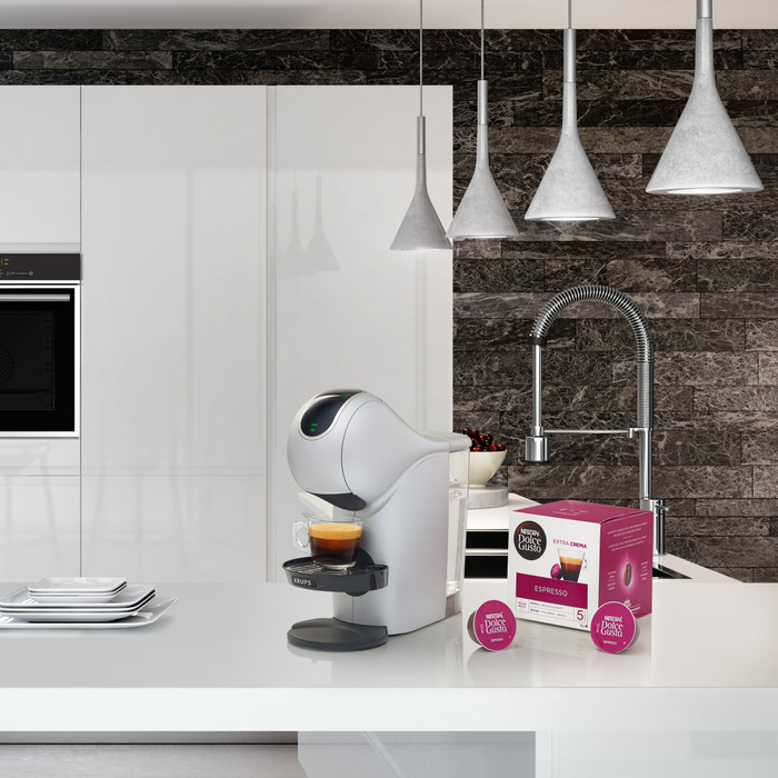 Krups Dolce Gusto Genio S Touch Silver YY6005FD product in gebruik