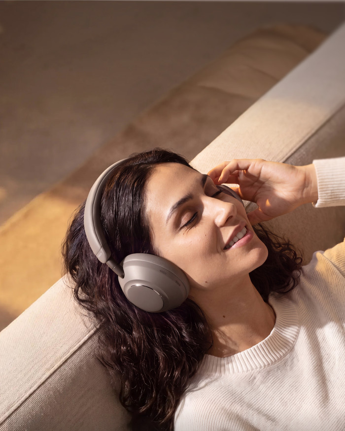 Anker soundcore Space 2 Pro Grijs product in gebruik