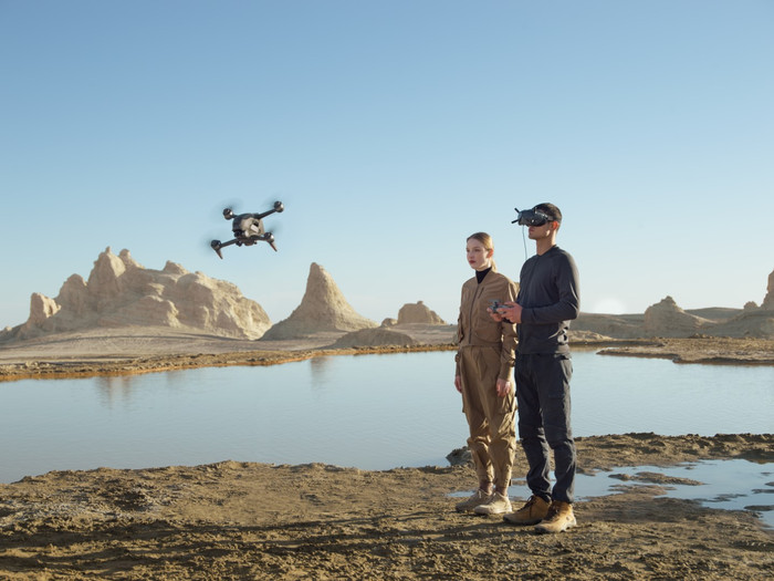 DJI FPV Combo  + Drone Course visual supplier