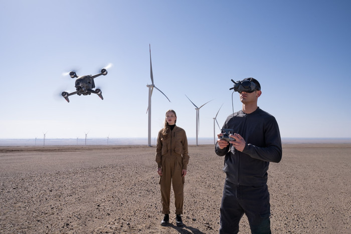 DJI FPV Combo  + Drone Course visual supplier