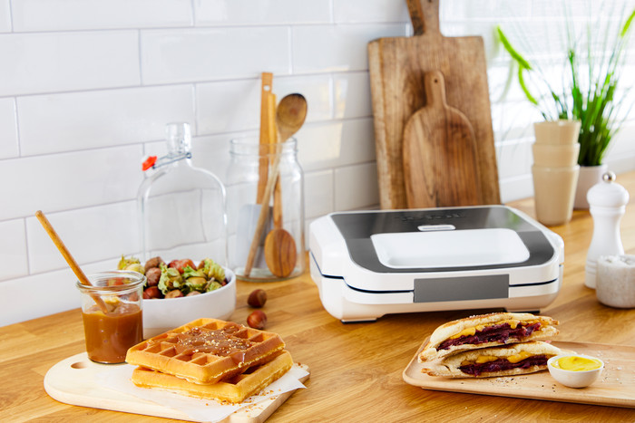 Tefal Snack XL Sandwich Maker SW7011 product in gebruik