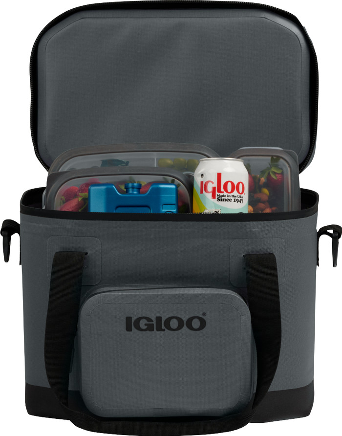 Igloo Trailmate 18 Carbonite Cooler Bag product in use