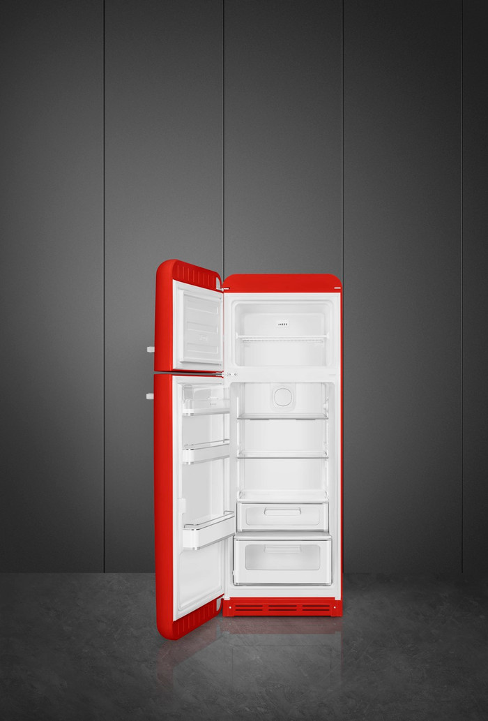 SMEG FAB30LRD5 binnenkant