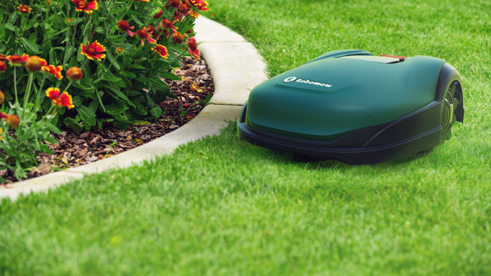 Robomow RK 2000 product in gebruik