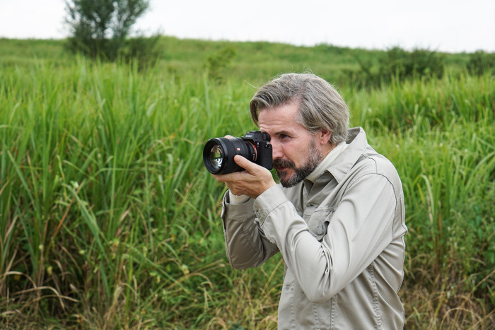 Sony A7 V + FE 85mm f/1.4 GM product in use