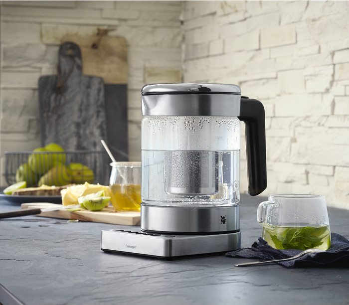 WMF KITCHENmini 413180012 2-in-1 Vario product in use