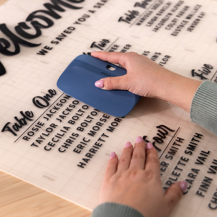 Cricut Iron-on en Vinyl Tool Set product in gebruik