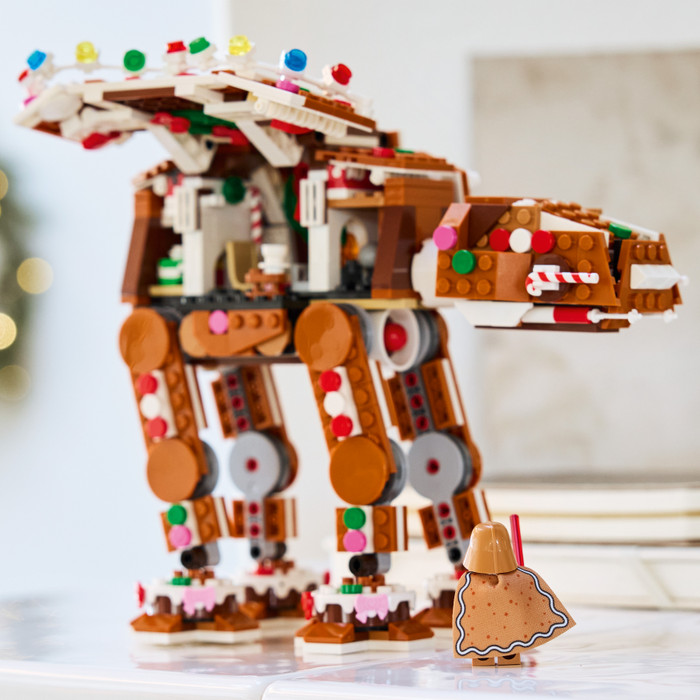 LEGO Star Wars Peperkoek AT-AT Walker 40806 product in gebruik