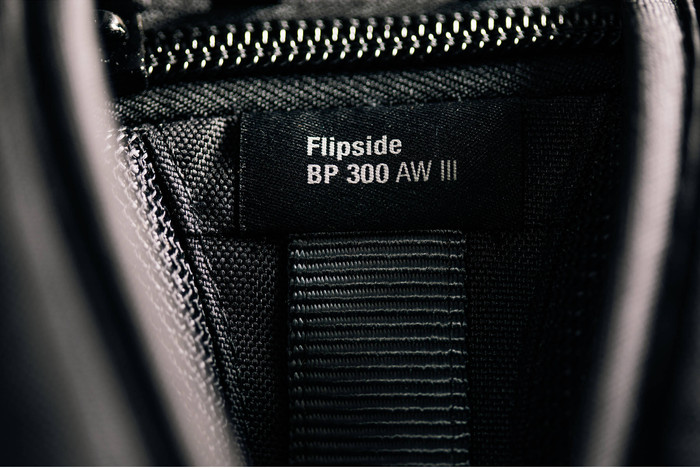 Lowepro Flipside 300 AW III Zwart null