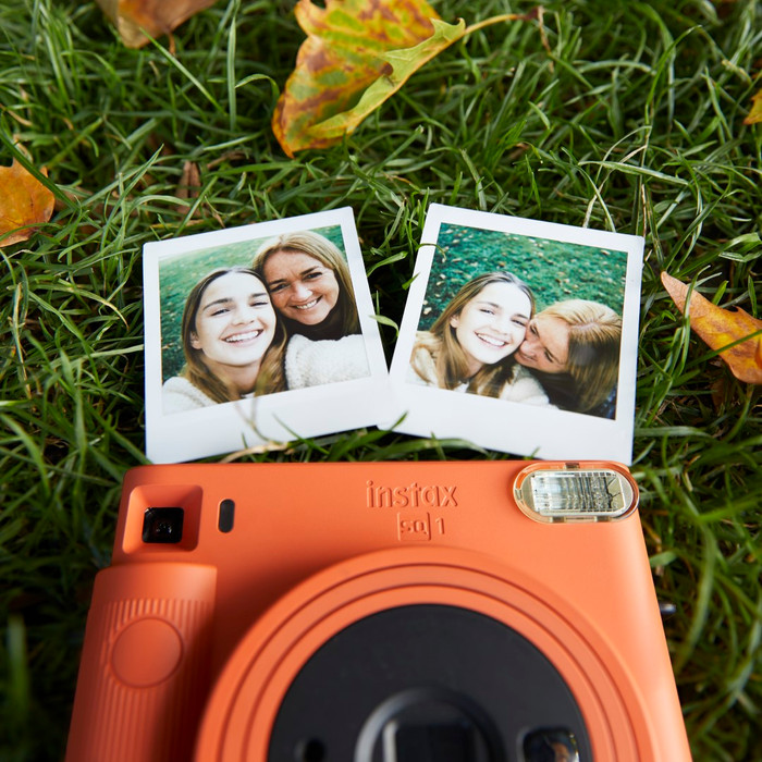 Fujifilm Instax Square SQ1 Glacier Blue produkt in gebrauch