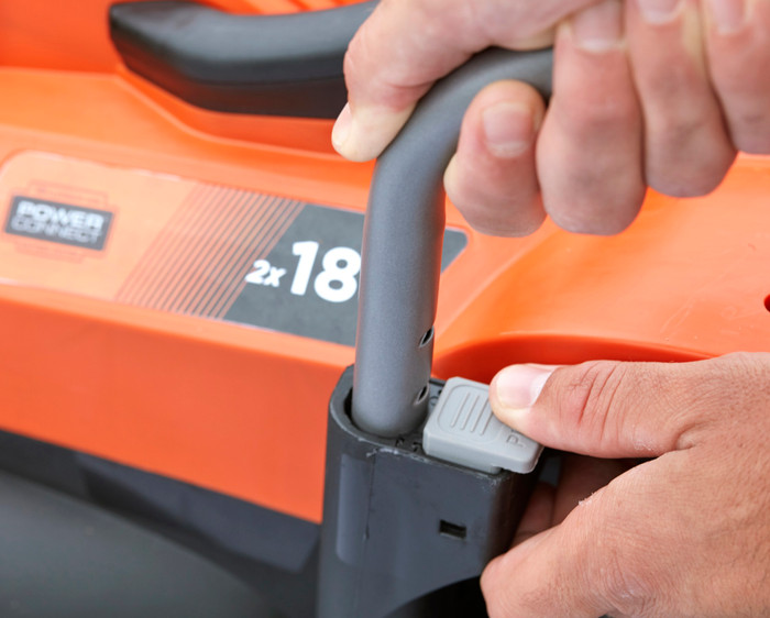 BLACK+DECKER BCMW3318N (zonder accu) detail